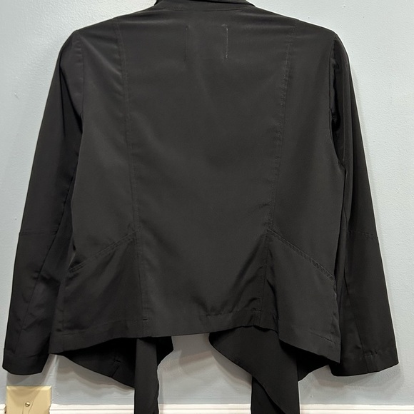 Size M Smart set black blazer - Picture 2 of 8
